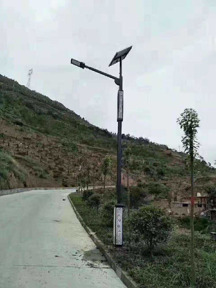 玛多县仿古太阳能路灯